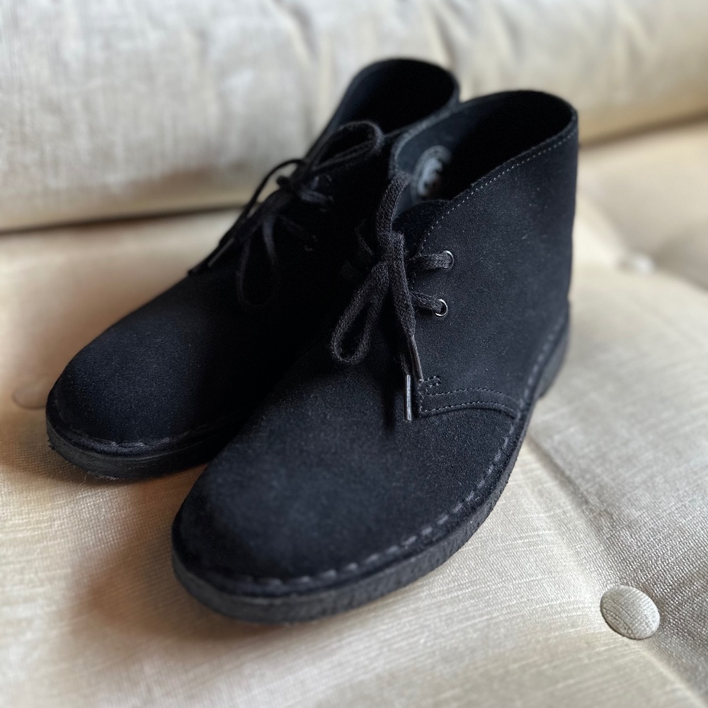CLARKS ORIGINALS - DESERT BOOTS - WOMENS 6.5